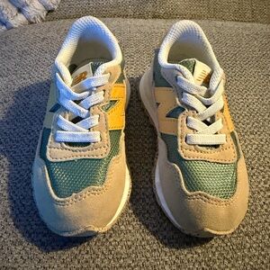 New Balance Kids Sneakers